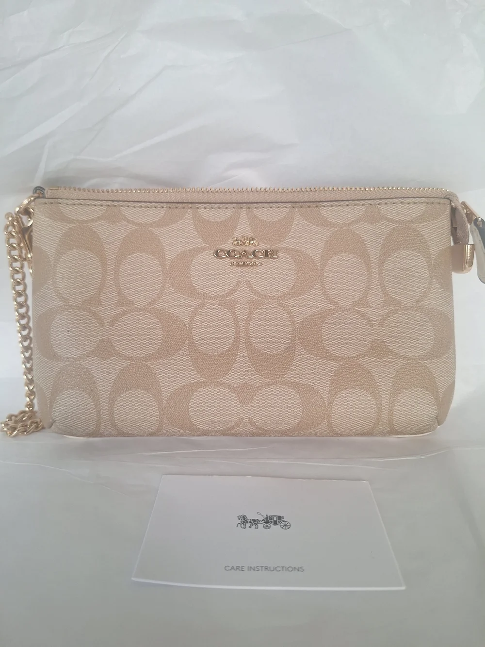 Coach Signature Canvas Chain Wristlet in Khaki/Chalk